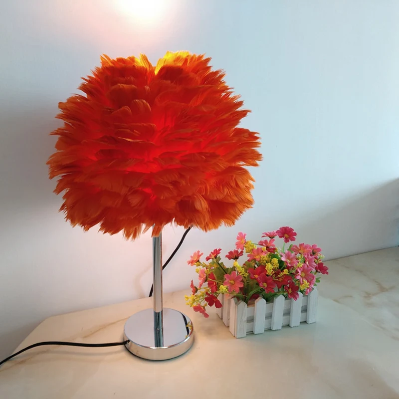 Moderne artisjok plug- tafellamp Feather 1-lichts nachtkastjelamp voor meisjeskamer roze/grijs/wit Clearhalo