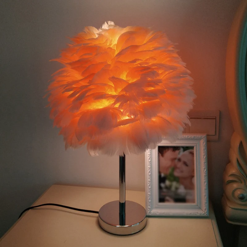 Moderne artisjok plug- tafellamp Feather 1-lichts nachtkastjelamp voor meisjeskamer roze/grijs/wit Clearhalo