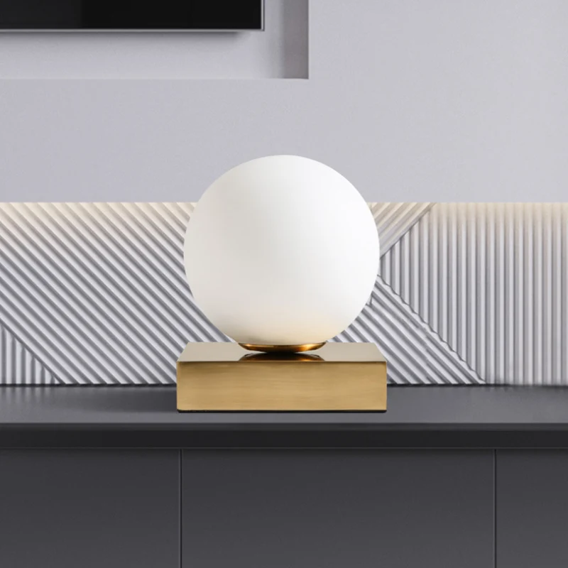 Modernisme ronde bal tafellamp wit glas 1 hoofd nachtkastje verlichting met metalen vierkante voet Clearhalo