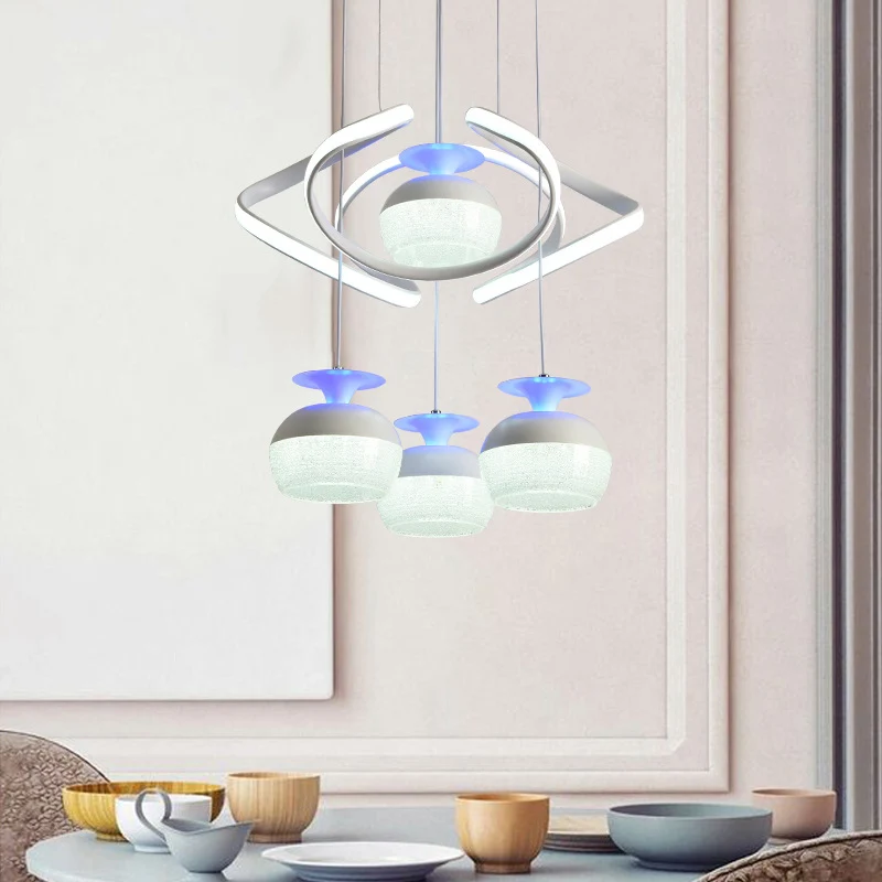 Modernistische bekervormige clusterhanger van acryl 4 koppen Eetkamer LED-hanglamp wit met gedraaide plank Clearhalo