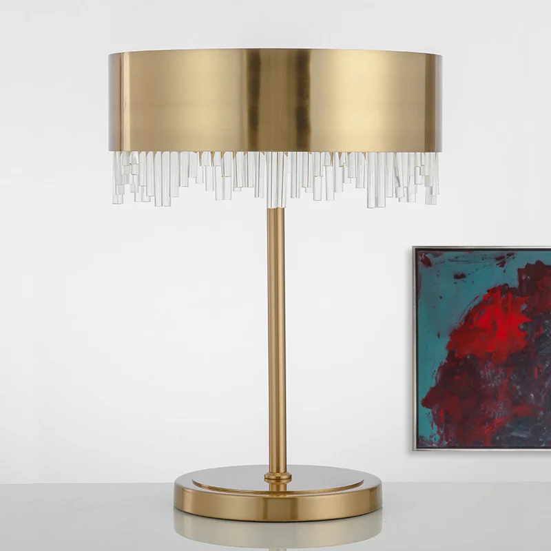 Modernistische kristallen bureaulamp met 1 kop, gouden cilindernachttafellamp met metalen kap Clearhalo