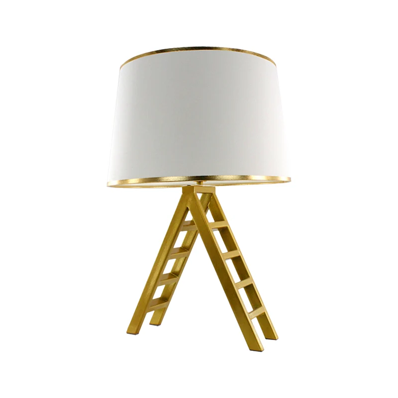 Nachtkastje de vorm van een ladder, moderne metalen LED-gouden nachtkastjelamp met witte/zwarte stoffen kap van trommel Cl...