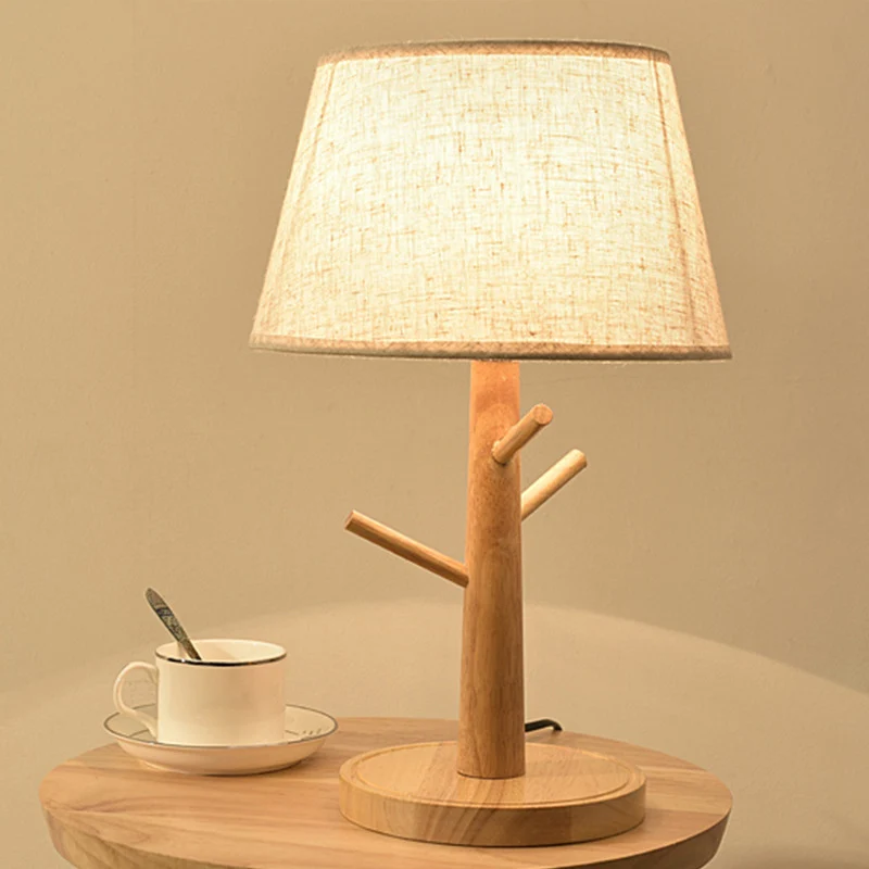 Nachtkastjelamp met houten boomtak Minimalistische nachtkastjeverlichting met 1 hoofd en taps toelopende stoffen kap wit C...