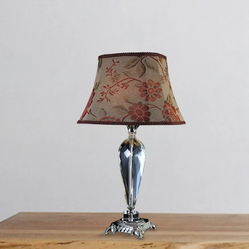 Nachttafellamp met enkele lamp Rustieke stijl Bloem K9 Kristallen nachtkastje beige Clearhalo