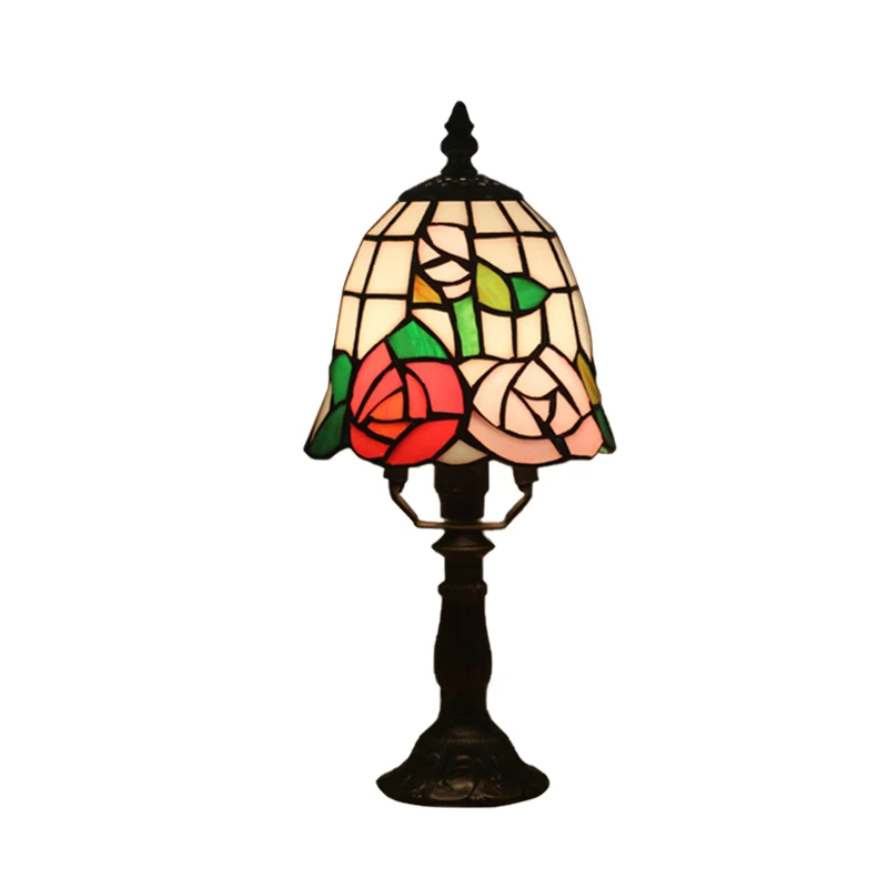 Nachtverlichting met 1 lamp, barok belscherm, tafellamp van gebrandschilderd glas roze/oranje met bloeipatroon voor het na...