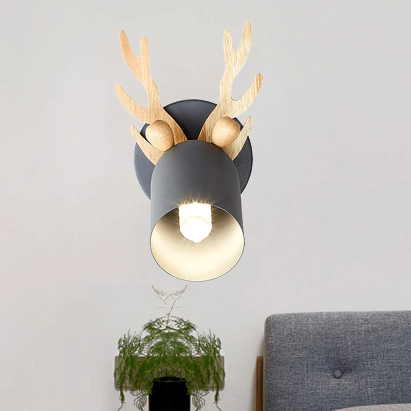 Nordic stijlvolle wandlamp taps toelopende kap 1 licht metalen wandkandelaar met gewei voor woonkamer Clearhalo