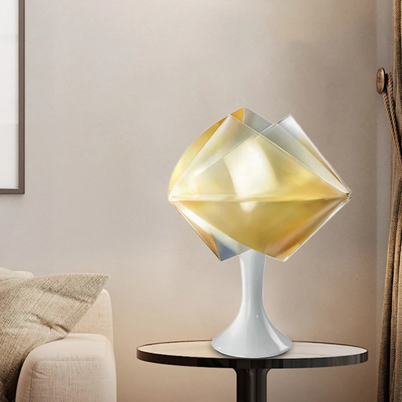 Paars/geel nachtkastje op rol, eenvoudige stijl, 1 lamp, ijzeren nachtkastje, verlichting met voet voor woonkamer Clearhalo