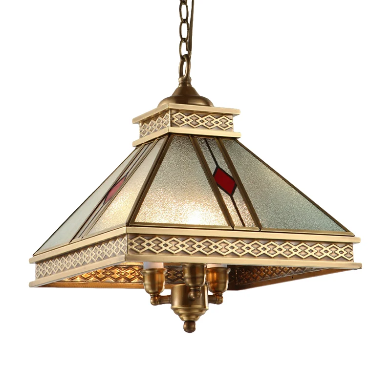 Piramidevormige slaapkamerplafondkroonluchter Retro matglas 3 lichts gouden hanglampset Clearhalo