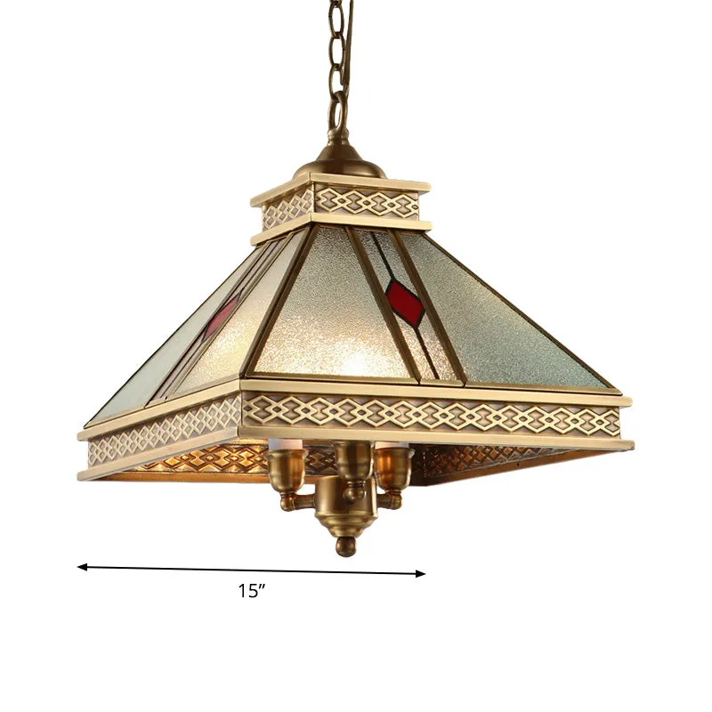 Piramidevormige slaapkamerplafondkroonluchter Retro matglas 3 lichts gouden hanglampset Clearhalo