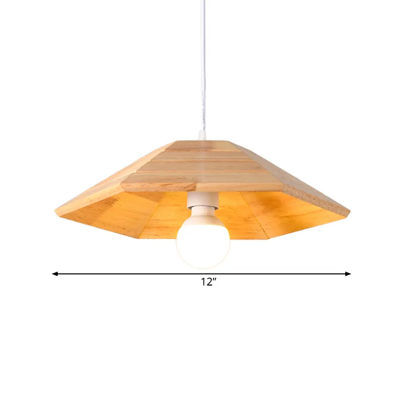 Plafondlamp met geribbelde flare, eenvoudige houten 1-lichts beige hanglampset boven tafel Clearhalo