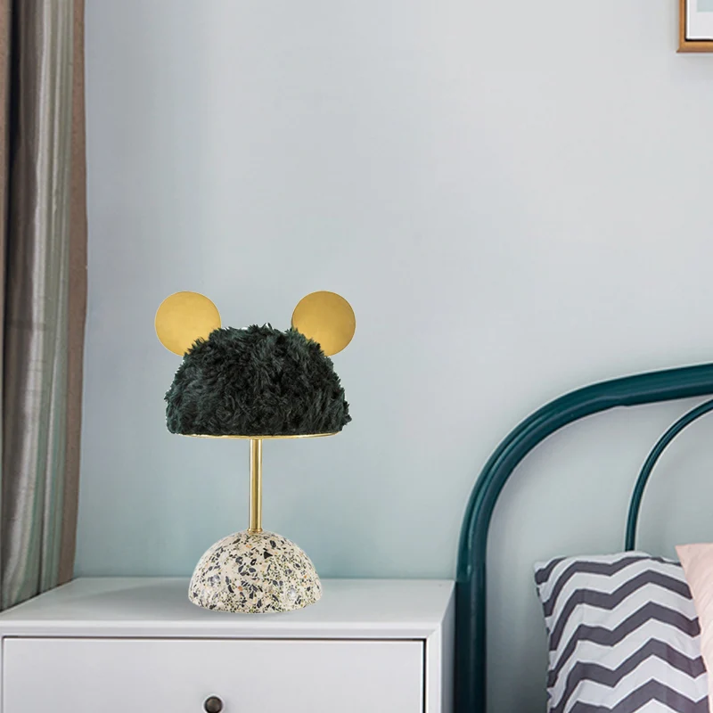 Pluche stof beer tafellamp kinderstijl 1 lamp roze/donkergroen/lichtroze nachtkastje met koepelvormige terrazzo voet Clear...
