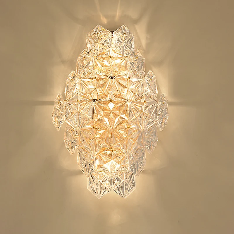 Rhombus Clear Crystal Sconce Light Moderne, stijlvolle 4-lichts inbouwlamp voor wandmontage Clearhalo