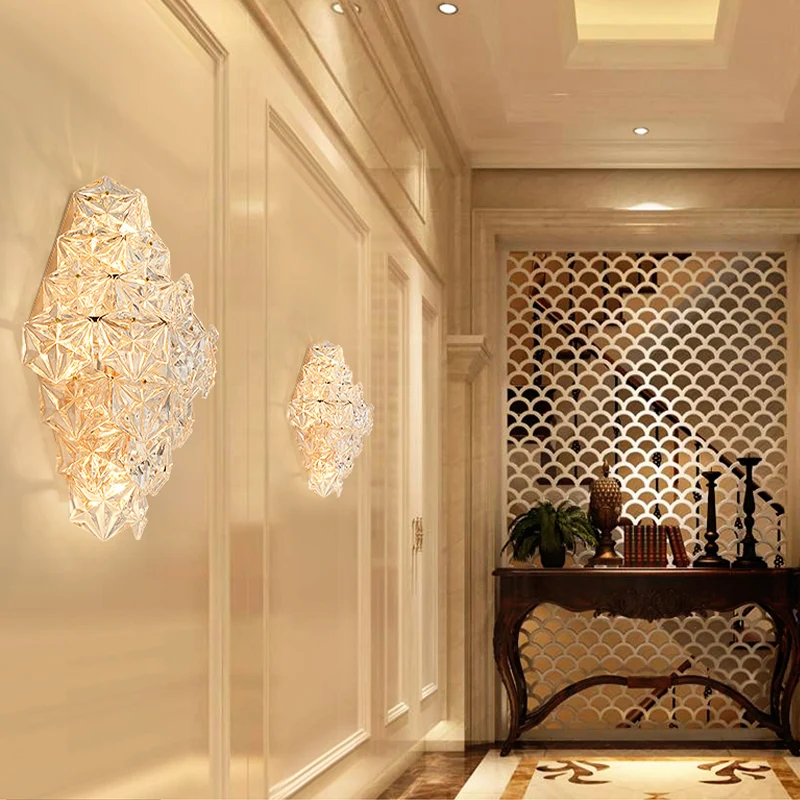 Rhombus Clear Crystal Sconce Light Moderne, stijlvolle 4-lichts inbouwlamp voor wandmontage Clearhalo