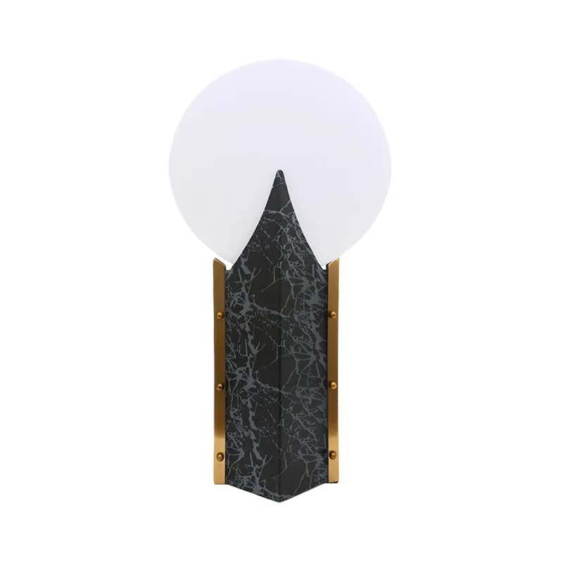 Rond paneel acryl nachtkastje licht modern 1-lichts zwarte creatieve tafellamp met roestvrijstalen voet Clearhalo