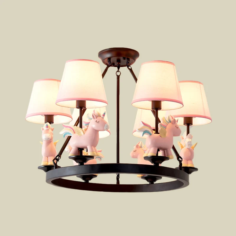 Roze eenhoorn-slingerlamp met zwarte ring-design Cartoon 6-kops stoffen plafondkroonluchter Clearhalo