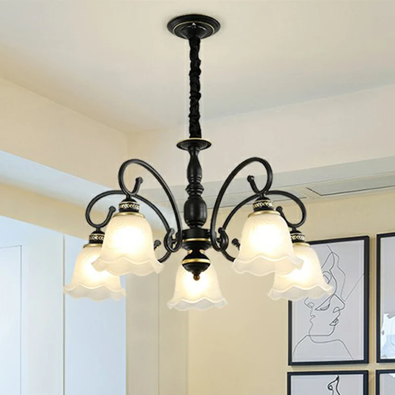 Rustieke Bell Shade hanglamp Wit glazen kroonluchterlamp met ruches voor eetkamer Clearhalo