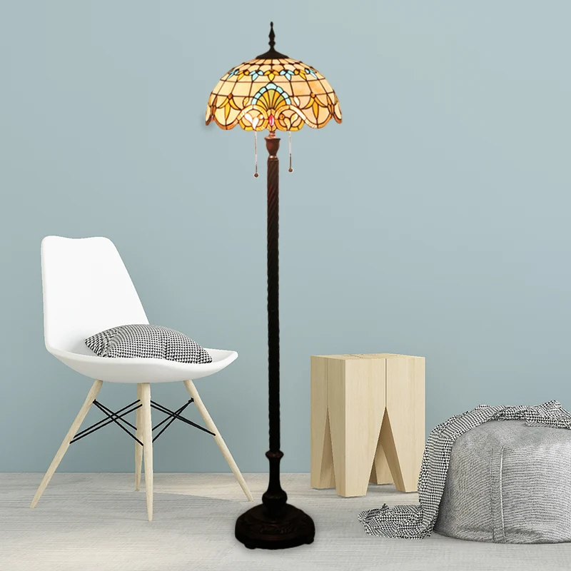 Staande lichtbarokke koepelvormige handgeslepen glazen leeslamp met 2 lampen zwart met trekketting Clearhalo