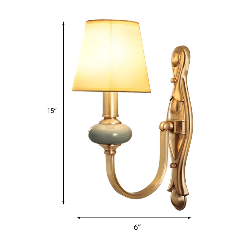 Stof messing wandkandelaar taps toelopende schaduw 1 licht vintage wandmontage lichtarmatuur voor woonkamer Clearhalo