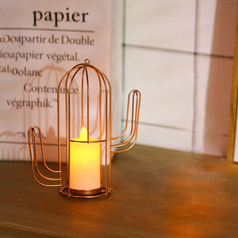 Tafellamp kaarsstijl, kinderijzer, gouden LED-nachtkastjeverlichting met driehoek/cactuskooi Clearhalo