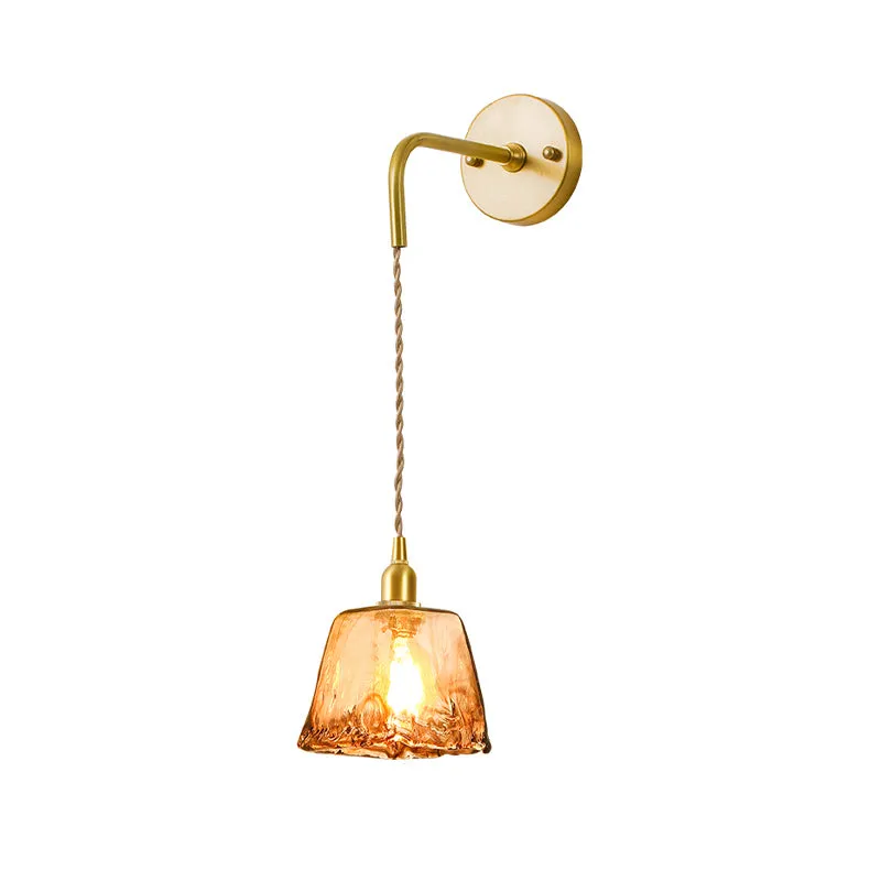 Tan glazen kegel/trapezium/platte blaker kolonialisme 1-lichts woonkamer wandgemonteerd lichtarmatuur goud met snoer Clear...