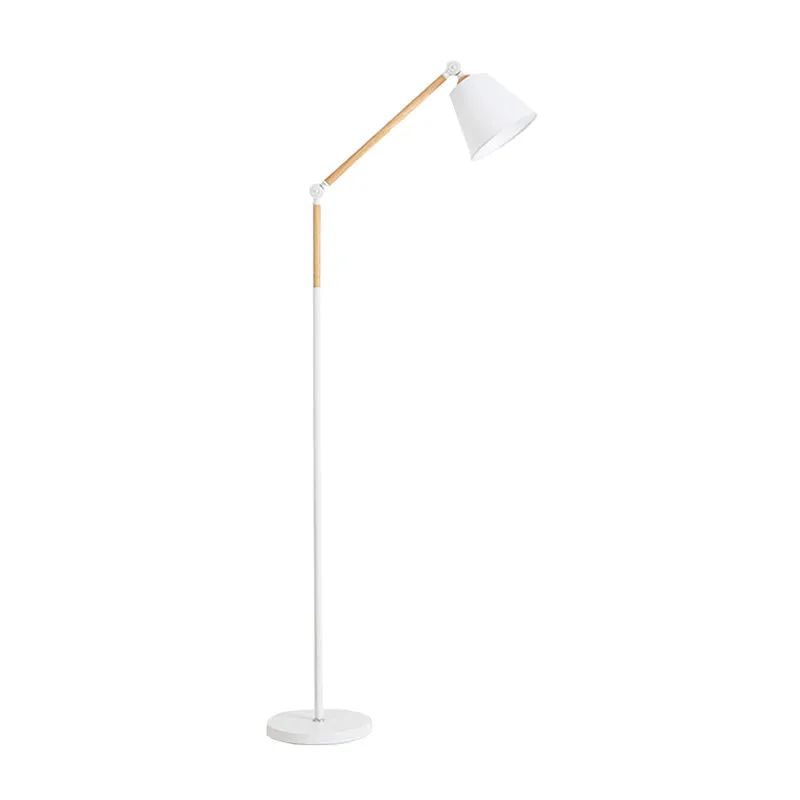 Taps toelopende vloerleeslamp Nordic stof 1 lamp Zwart/wit en houten vloerlamp met zwenkarm Clearhalo