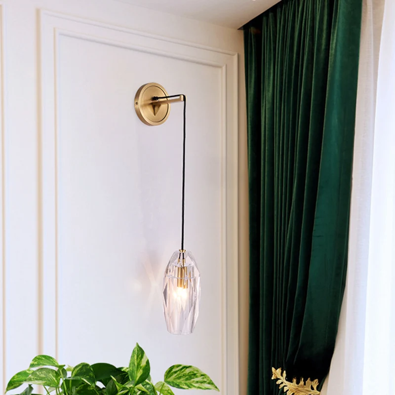 Torpedo Clear Crystal Sconce Lichtarmatuur Hedendaagse 1-hoofdslaapkamer Wandgemonteerde verlichting Clearhalo