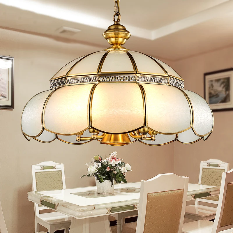 Traditionele hoed hangende kroonluchter wit glas 5 lampen hanglamp messing voor eetkamer Clearhalo