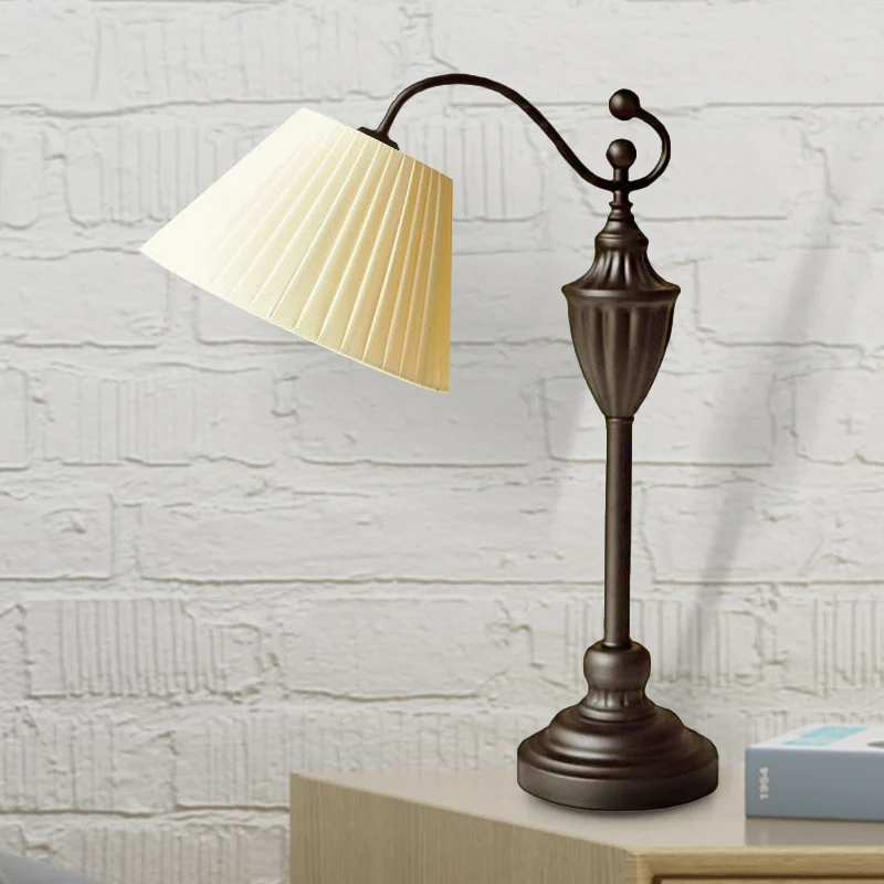 Traditionele tonvormige studielamp 1 lichte stoffen taakverlichting wit/blauw/groen voor slaapkamer Clearhalo