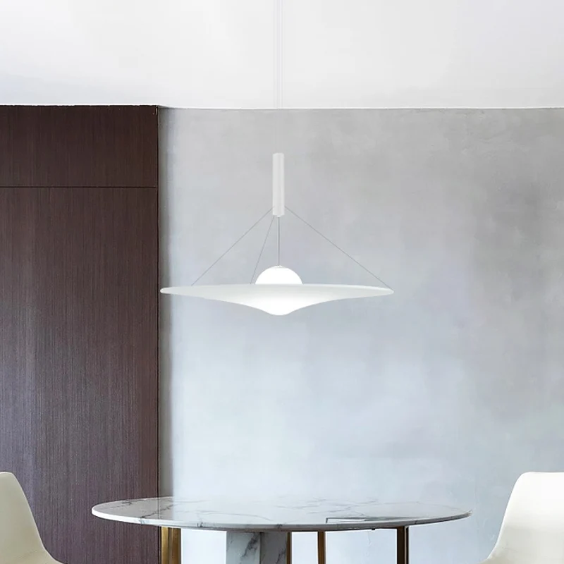 Trompet uitlopende hanglamp, ontwerper crème bolglas, 1 lamp, witte hanglamp Clearhalo