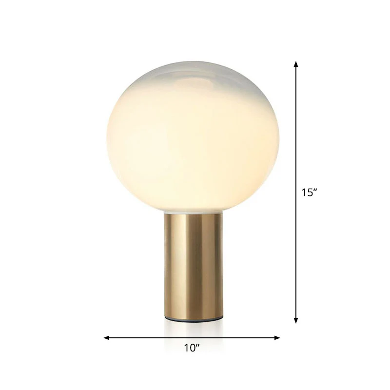 Vervagende witte glazen boltafellamp Eenvoudig creatief 1-lichts nachtkastje met gouden afwerking Clearhalo