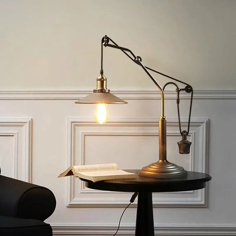 Vintage stijl schotel schaduw bureauverlichting 1 licht metalen leeslamp brons voor studeerkamer Clearhalo