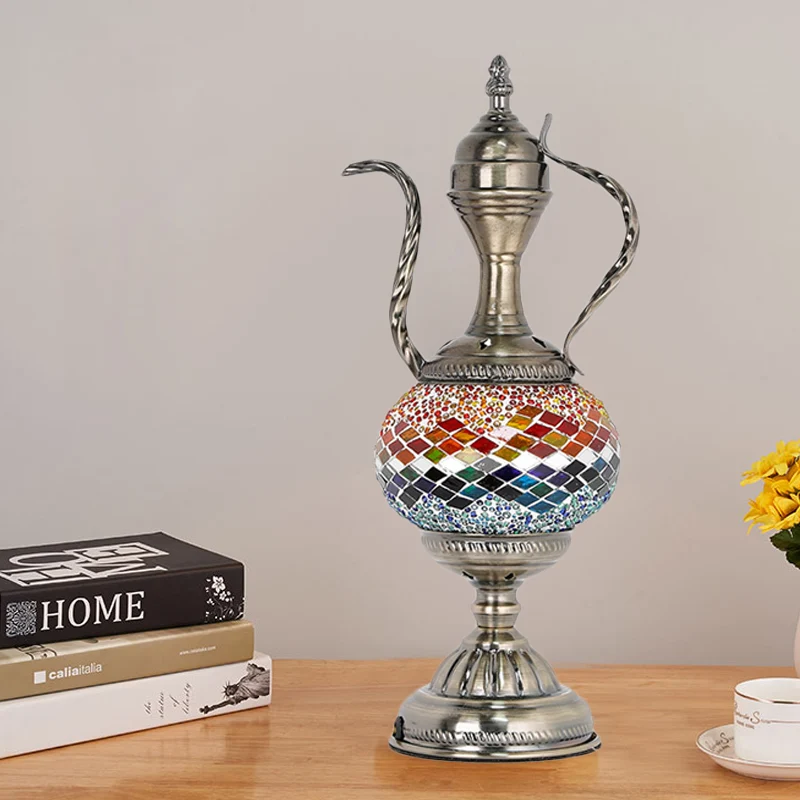 Vintage theepotvormige nachttafellamp 1 lamp roze/paars/blauw en paars glas lood nachtkastje licht voor slaapkamer Clearhalo