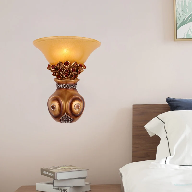 Vintage vaas wandkandelaar licht 1 kop hars bronzen afwerking wandmontage lichtarmatuur Clearhalo