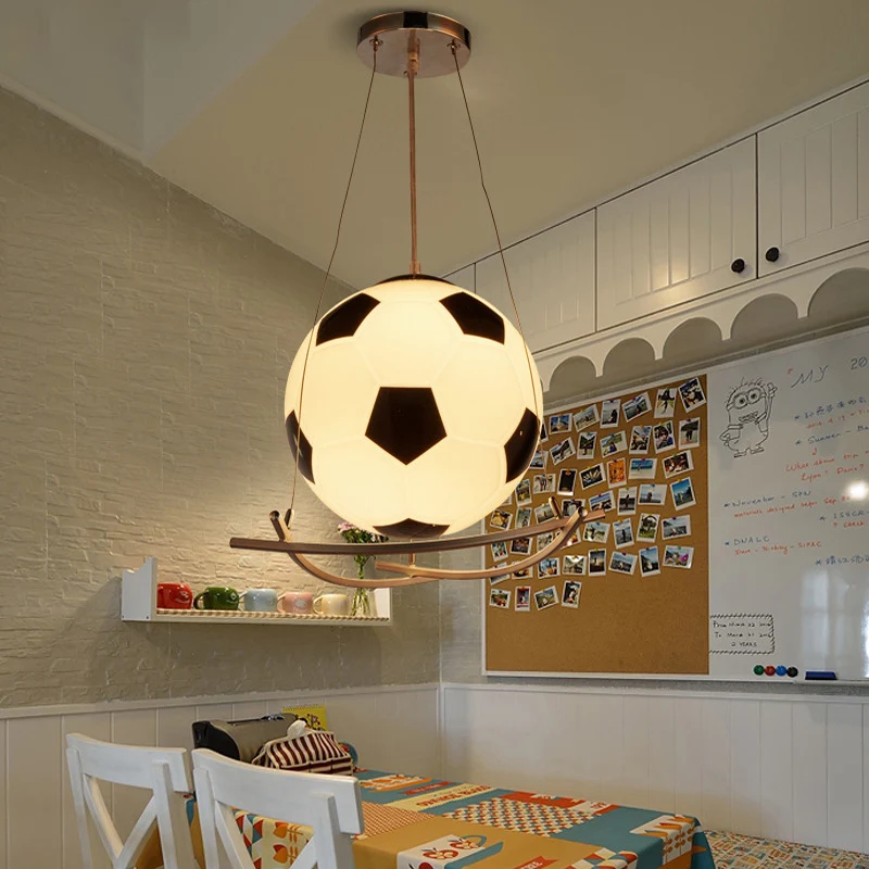 Voetbalontwerp hanglamp cartoon stijl zwart en wit glas 1 lichte slaapkamer hanglamp Clearhalo