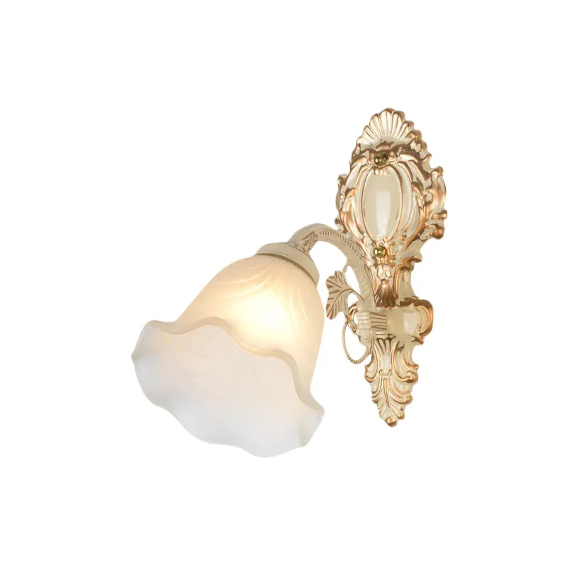 Wandkandelaar van gebloemd glas, vintage wandlamp met 1 lamp, slaapkamer, beige Clearhalo