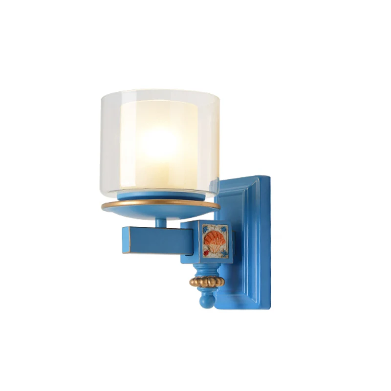 Wandlamp met dubbele kolom Kusthelder en opaalglas Hemels/lichtblauwe wandverlichting met decoratie van harsschelp Clearhalo