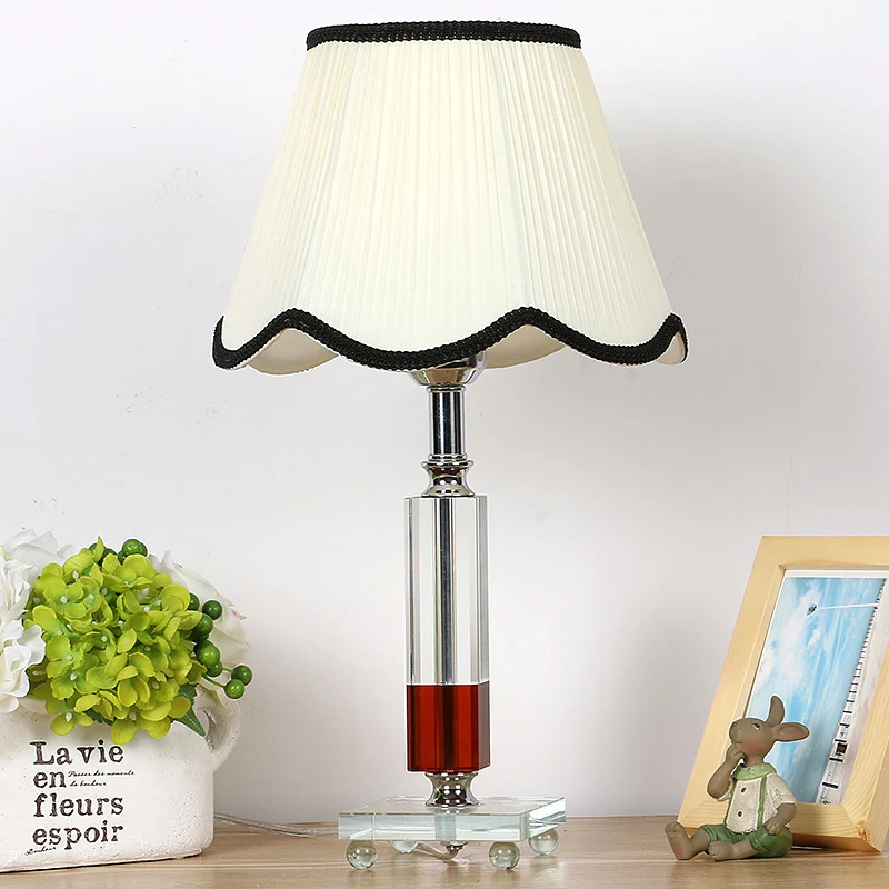 Wit geschulpt nachtkastje licht minimalistisch 1 kop helder K9 kristallen nachtkastje lamp voor slaapkamer Clearhalo