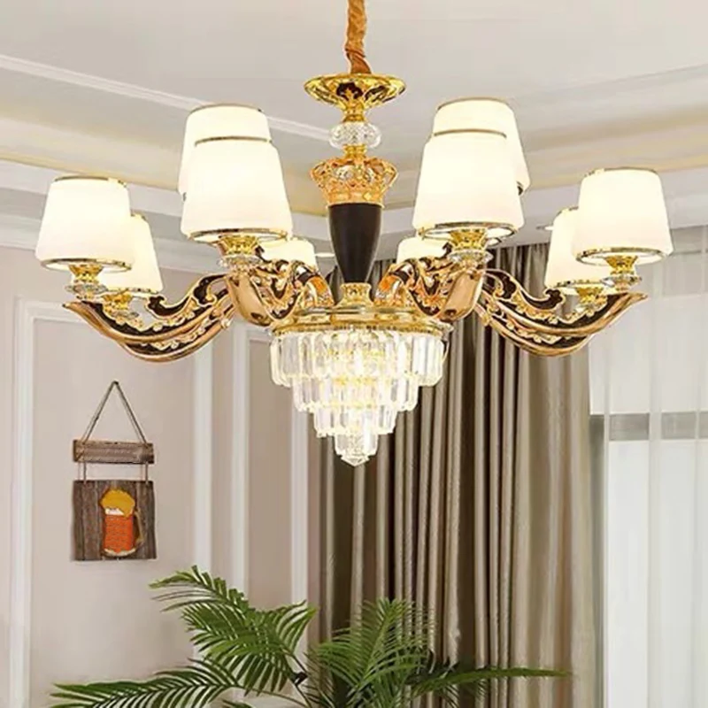 Wit glas taps toelopend plafondverlichting Traditionele woonkamerkroonluchter met gelaagd kristallen decor Clearhalo