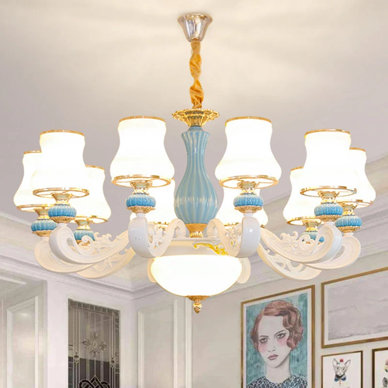 Wit glas taps toelopende kroonluchter hedendaagse lichtblauwe hanglamp voor woonkamer Clearhalo