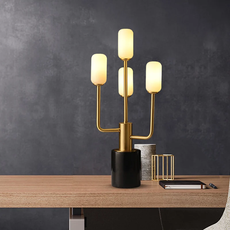 Wit glazen cilinder tafellamp modernistische 4-kops messing taaklamp met marmeren voet Clearhalo