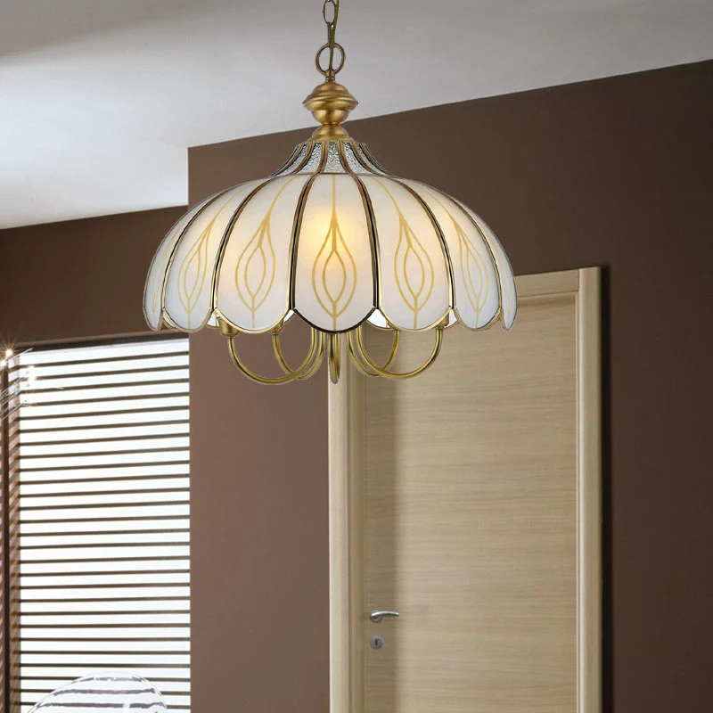 Wit glazen geschulpte kroonluchter lichtarmatuur kolonialistische 3/4/5 lampen eetkamer plafond hanger Clearhalo