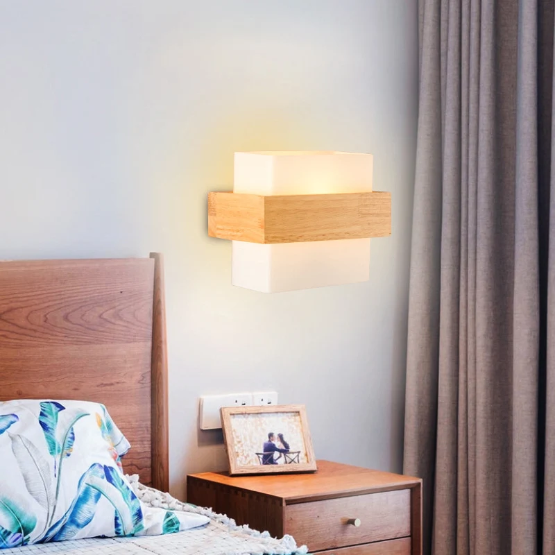Wit glazen rechthoekige schansverlichting Moderne wandlamp met één lamp en houten decor Clearhalo