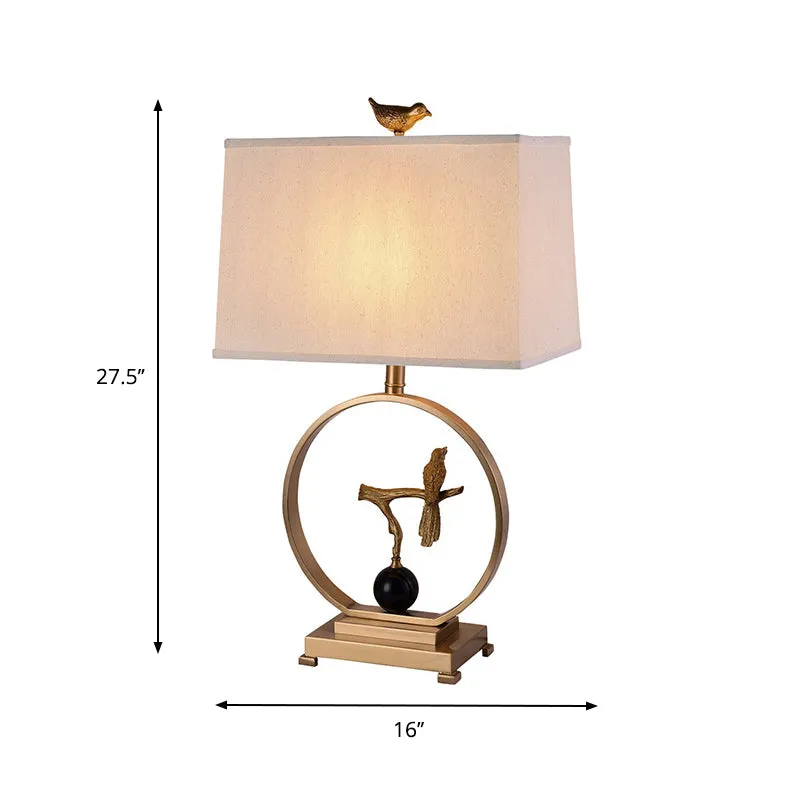 Witte 1-lichts tafellamp, vintage stoffen rechthoekige tafellamp met gouden vogelmotief Clearhalo