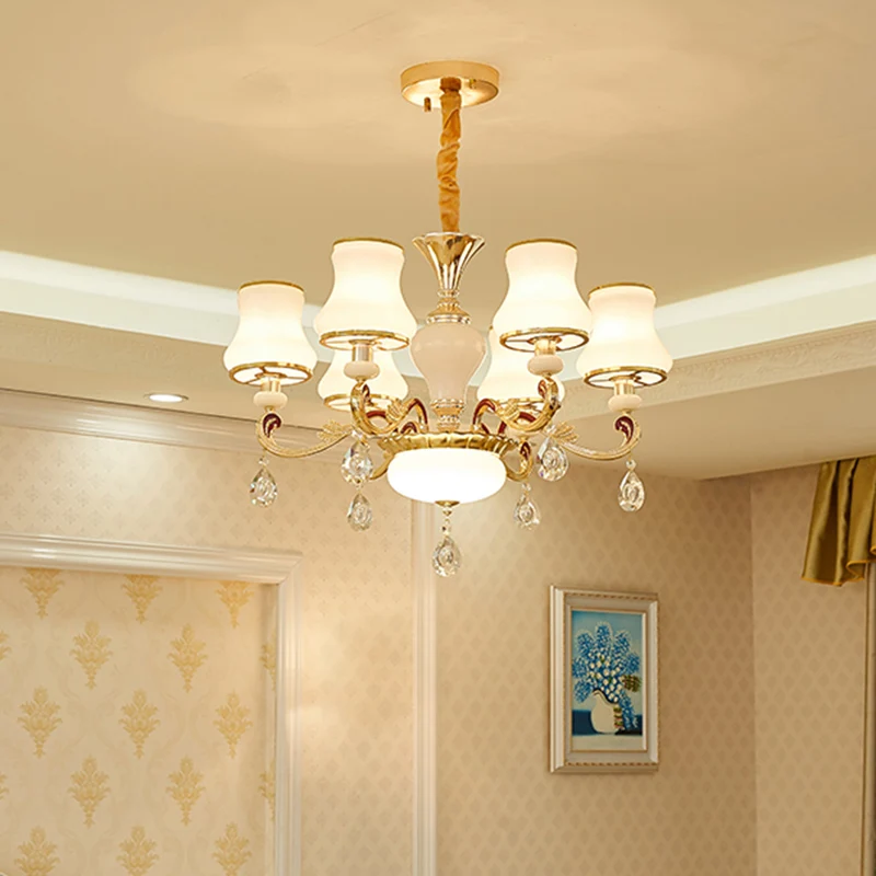 Witte glazen knopplafondverlichting Traditionele woonkamerkroonluchterlamp met kristallen drapering Clearhalo