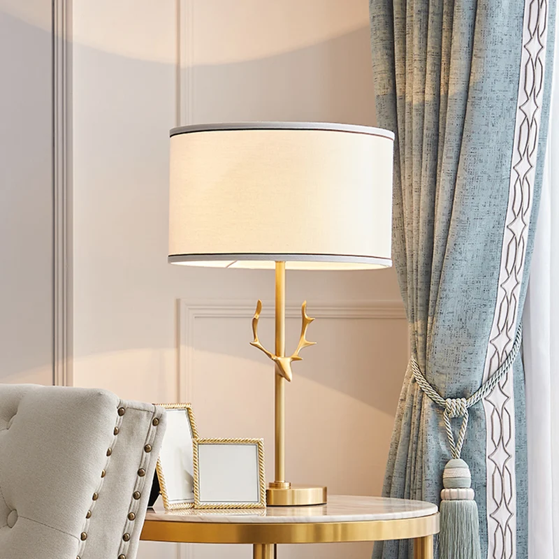 Witte ronde tafellamp, minimalistisch, stoffen nachtlamp met 1 kop en geweidecoratie Clearhalo