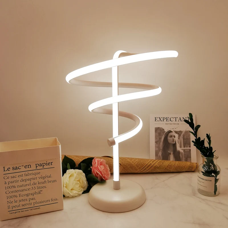 Witte Swirly Task Lighting Minimalistische LED-acryl kleine bureaulamp met cirkelvormige metalen voet, Wam/wit licht Clear...
