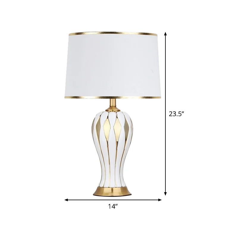 Witte tonleeslamp Nordic 1-lamps stoffen nachttafellamp wit voor slaapkamer Clearhalo