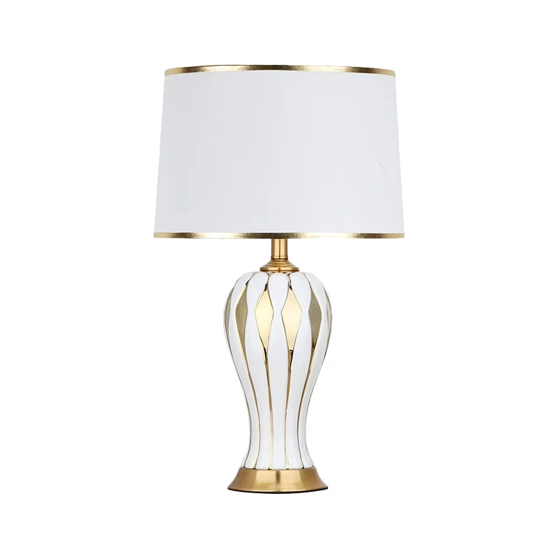 Witte tonleeslamp Nordic 1-lamps stoffen nachttafellamp wit voor slaapkamer Clearhalo