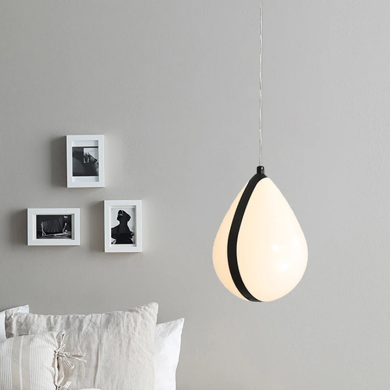 Witte en zwarte waterdruppel hanglamp Moderne 1-lichts acryl LED-plafondhanglamp wit/warm licht Clearhalo