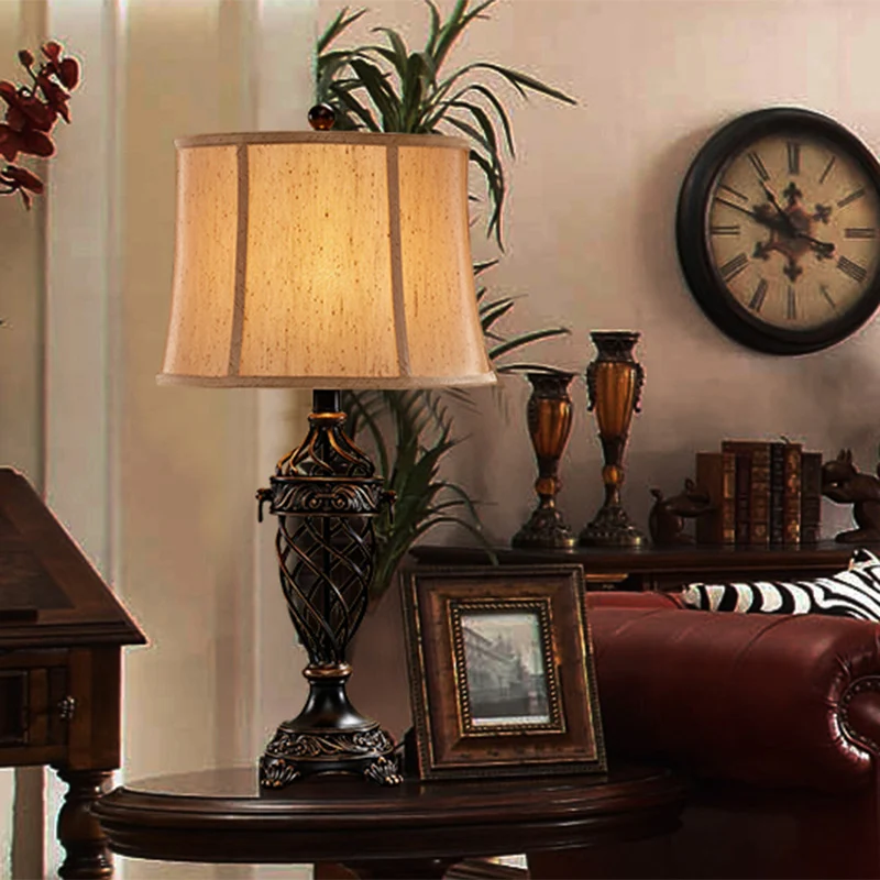 Wit/zwart tafellamp met 1 lamp, vintage hars, open urnbasis, nachttafellamp met stoffen kap Clearhalo